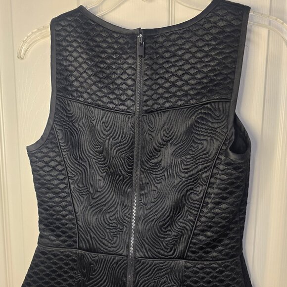 Tibi Black Textured Peplum Top – Size 4 - Picture 7 of 8